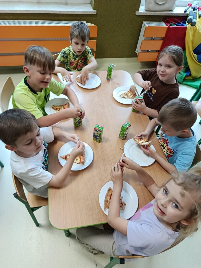 Dalsze świętowanie Dnia Dziecka! Wielkie Warsztaty i Degustacja Pizzy- grupa Żyrafki