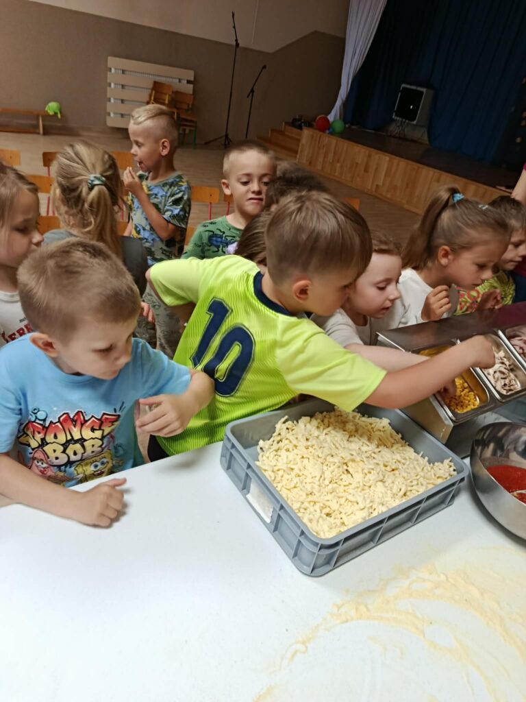 Dalsze świętowanie Dnia Dziecka! Wielkie Warsztaty i Degustacja Pizzy- grupa Żyrafki