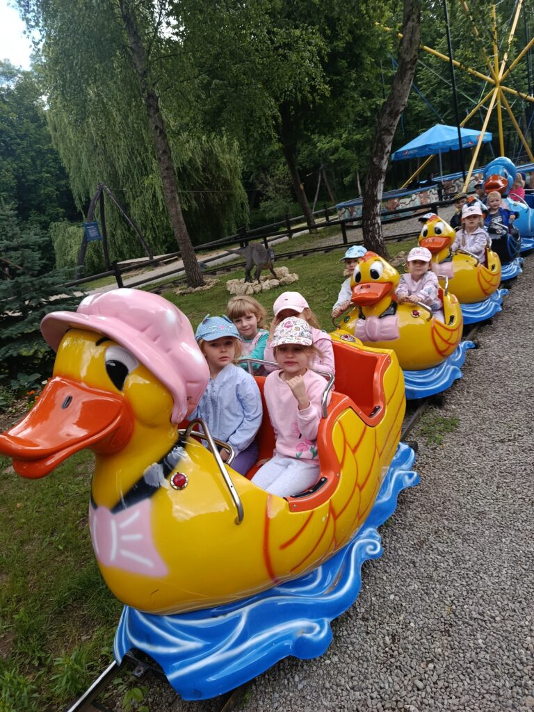 WYCIECZKA DO BAŁTOWA - GRUPA ŻYRAFKI 