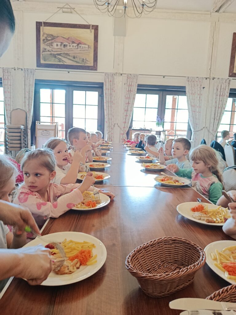 WYCIECZKA DO BAŁTOWA - GRUPA ŻYRAFKI 