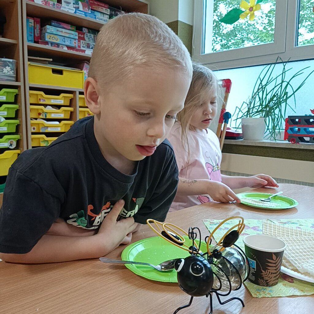 "PSZCZELA AKADEMIA"- WARSZTATY U TYGRYSKÓW