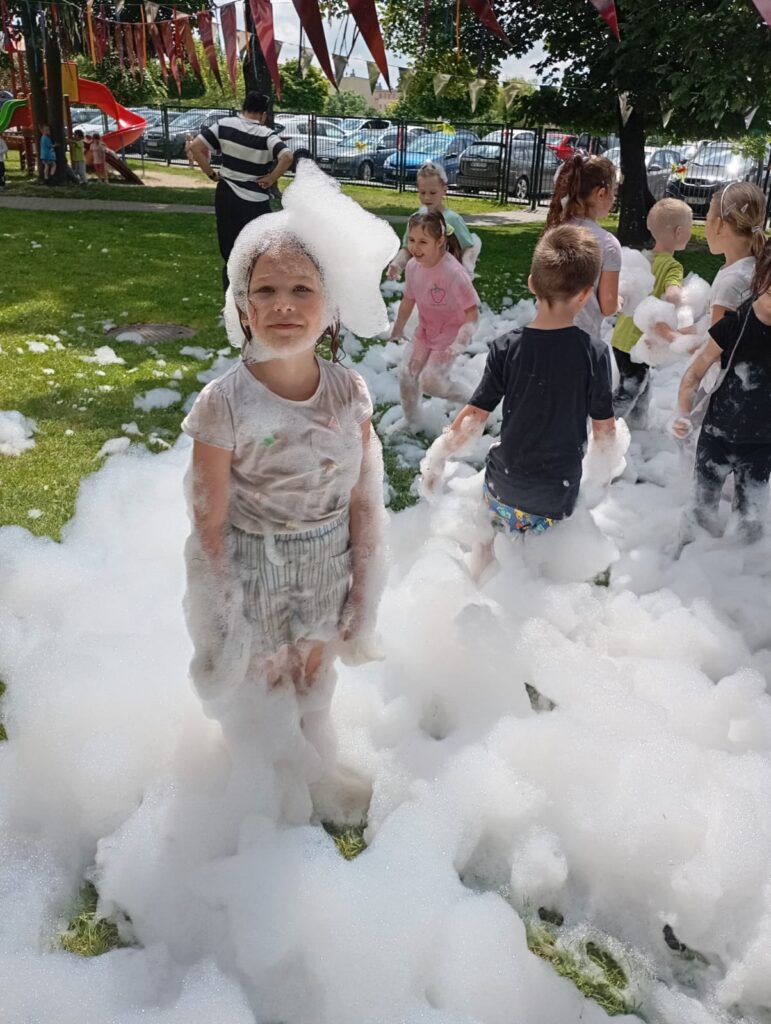 Piana Party z okazji Dnia Dziecka w grupie „Pszczółki”.