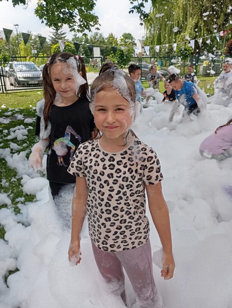Piana Party z okazji Dnia Dziecka w grupie „Pszczółki”.