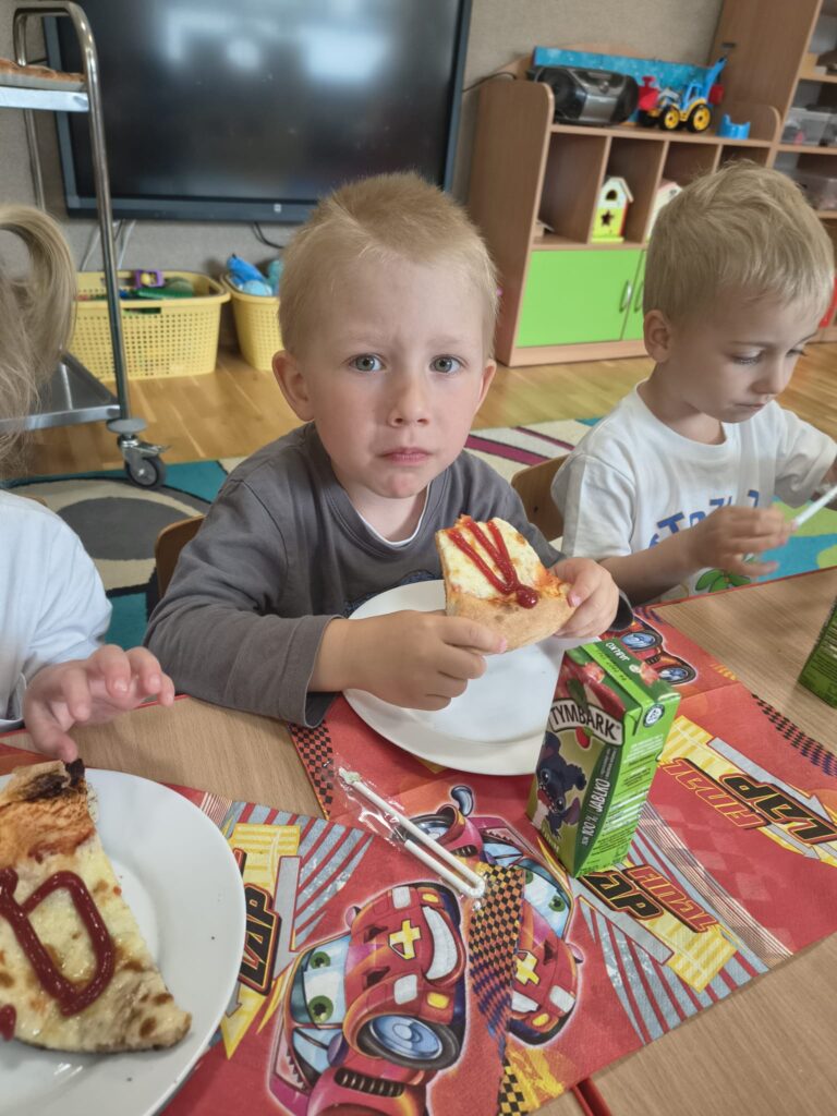 Misie Świętują Dzień Dziecka