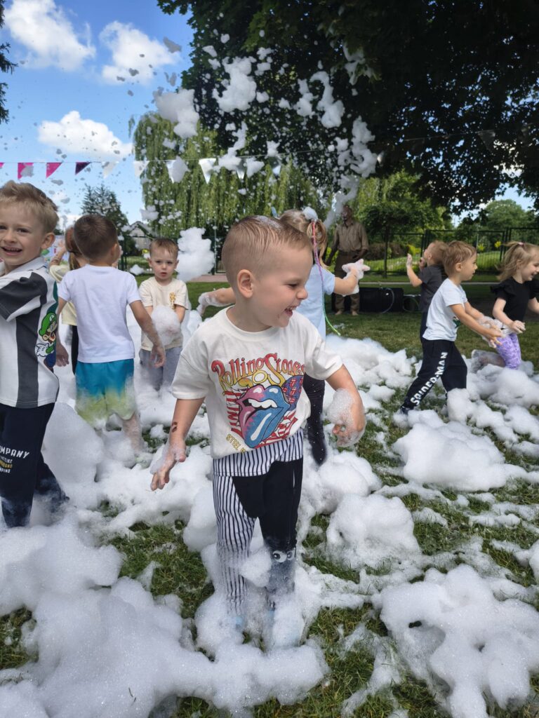 Misie Świętują Dzień Dziecka