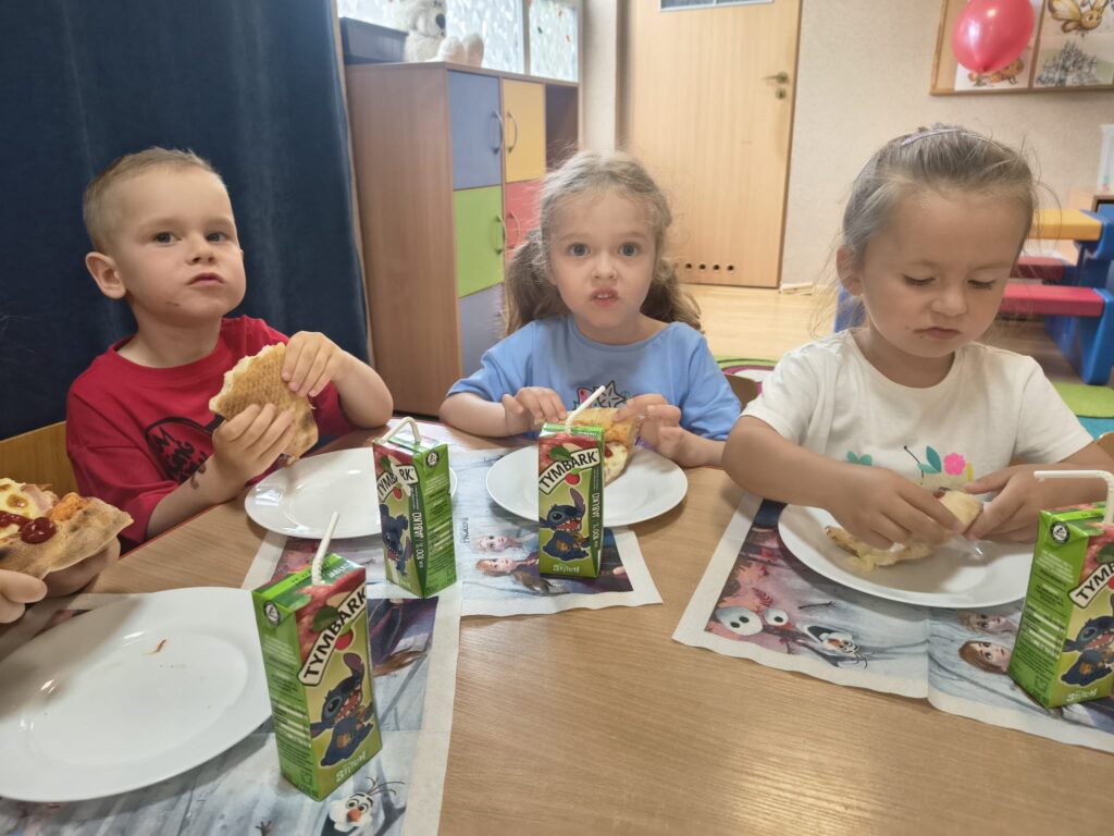 Misie Świętują Dzień Dziecka