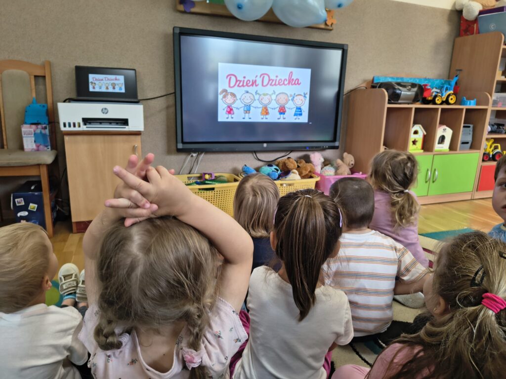Misie Świętują Dzień Dziecka