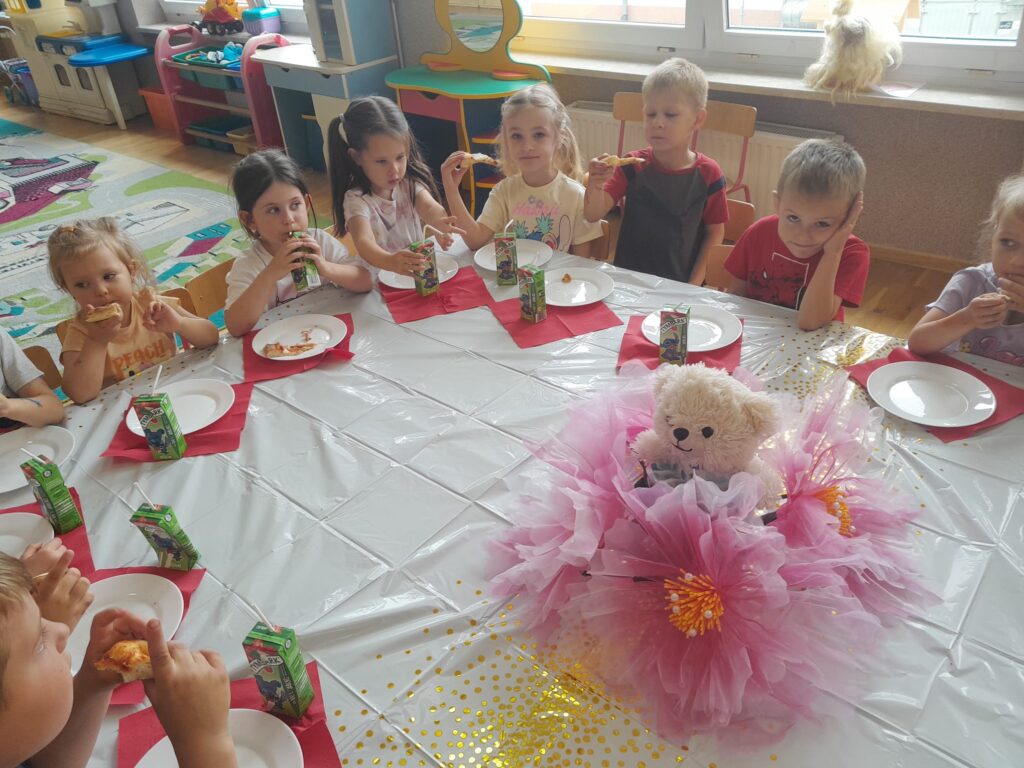 Biedronki świętują Dzień Dziecka