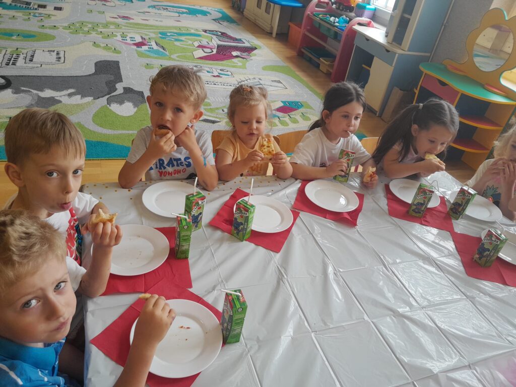 Biedronki świętują Dzień Dziecka