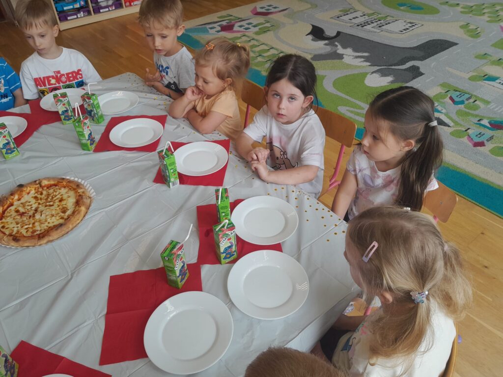 Biedronki świętują Dzień Dziecka