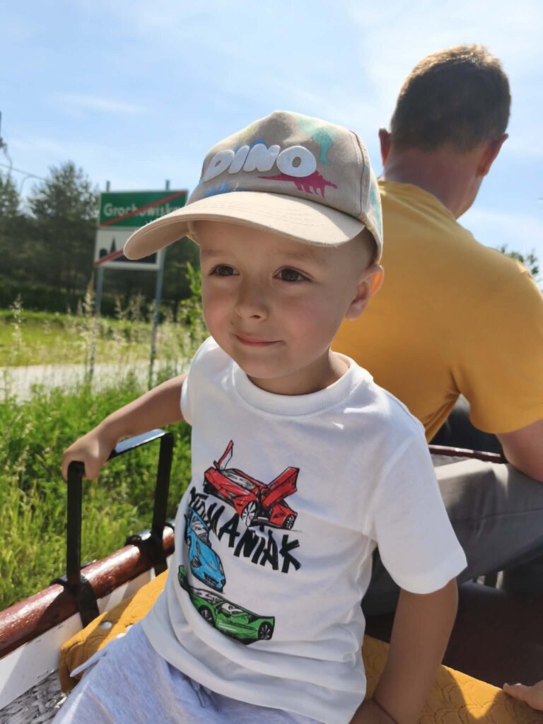 Wycieczka do "Leśnego Przytuliska"-grupa "Misie".