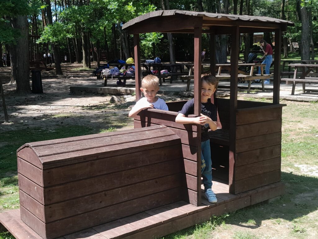 Wycieczka ,,LEŚNE ZACISZE''.