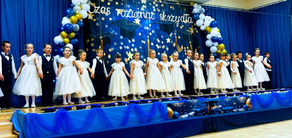 🦋 Uroczyste Zakończenie Przedszkola w Grupie „Motylki” 🦋.