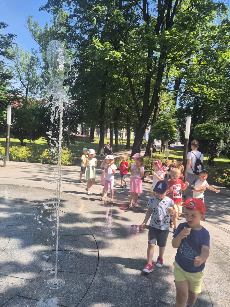 "Wiewiórki" na lodach.