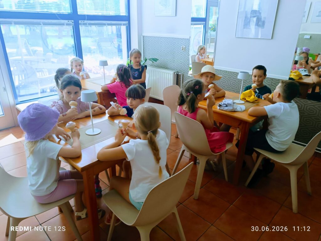 Ostatnie wspólne wyjście na lody.