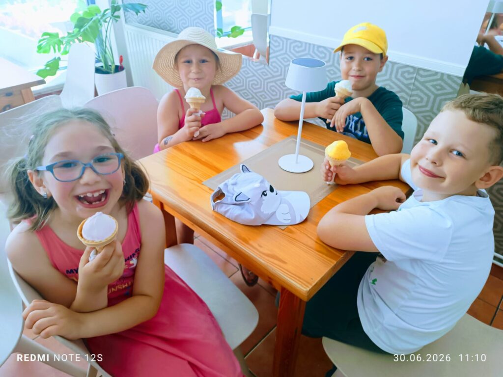 Ostatnie wspólne wyjście na lody.