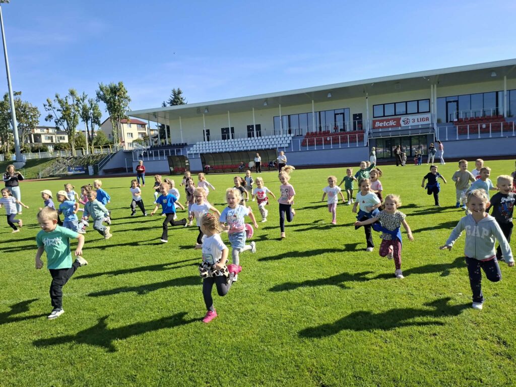 Bierzemy udział w Europejskim Dniu Sportu Szkolnego 2026! #ESSD2026#BeActive#ESSDPoland2026#InPostForSchools#unicefpoland