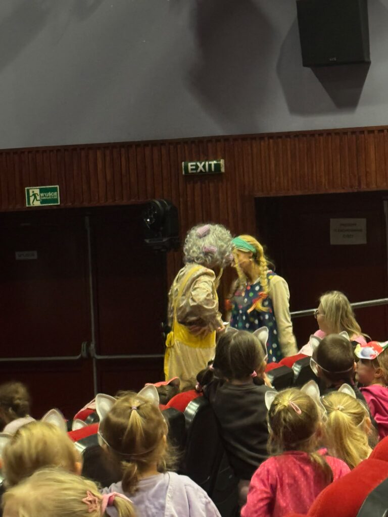 MAGICZNY KOMPAS-teatrzyk w BSCK