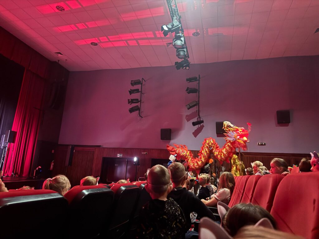 MAGICZNY KOMPAS-teatrzyk w BSCK